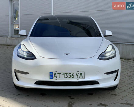 Тесла Модель 3 2020 у Івано-Франківську на Automoto.ua Білий Тесла Модель 3, об'ємом двигуна 0 л та пробігом 145 тис. км за 14850 $, фото 33 на Automoto.ua
