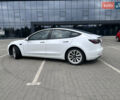 Білий Тесла Модель 3, об'ємом двигуна 0 л та пробігом 108 тис. км за 22000 $, фото 19 на Automoto.ua