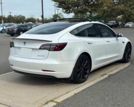 Білий Тесла Модель 3, об'ємом двигуна 0 л та пробігом 35 тис. км за 6900 $, фото 7 на Automoto.ua