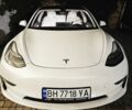Белый Тесла Модель 3, объемом двигателя 0 л и пробегом 104 тыс. км за 24374 $, фото 3 на Automoto.ua