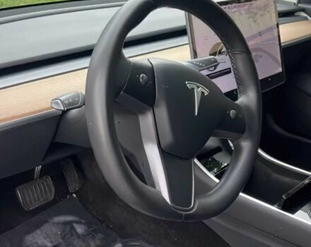 Белый Тесла Модель 3, объемом двигателя 0 л и пробегом 38 тыс. км за 11200 $, фото 7 на Automoto.ua