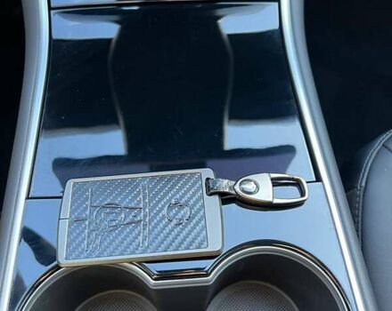 Белый Тесла Модель 3, объемом двигателя 0 л и пробегом 24 тыс. км за 19000 $, фото 21 на Automoto.ua