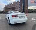 Белый Тесла Модель 3, объемом двигателя 0 л и пробегом 80 тыс. км за 20500 $, фото 1 на Automoto.ua