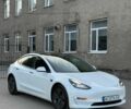 Білий Тесла Модель 3, об'ємом двигуна 0 л та пробігом 117 тис. км за 18900 $, фото 4 на Automoto.ua