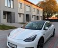 Белый Тесла Модель 3, объемом двигателя 0 л и пробегом 49 тыс. км за 21000 $, фото 1 на Automoto.ua