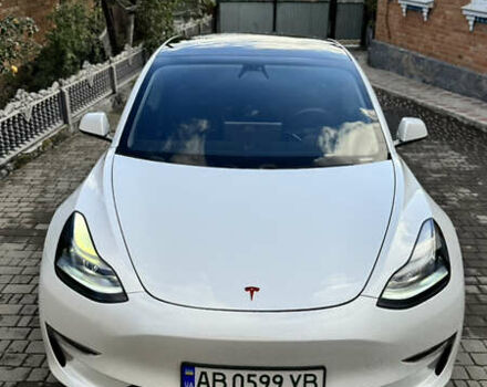 Белый Тесла Модель 3, объемом двигателя 0 л и пробегом 90 тыс. км за 23000 $, фото 5 на Automoto.ua