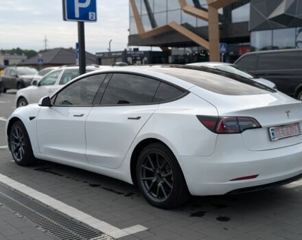 Тесла Модель 3 2021 в Луцке на Automoto.ua Белый Тесла Модель 3, объемом двигателя 0 л и пробегом 170 тыс. км за 17000 $, фото 10 на Automoto.ua