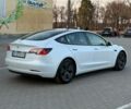 Белый Тесла Модель 3, объемом двигателя 0 л и пробегом 114 тыс. км за 20900 $, фото 6 на Automoto.ua