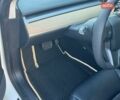 Білий Тесла Модель 3, об'ємом двигуна 0 л та пробігом 64 тис. км за 15999 $, фото 3 на Automoto.ua