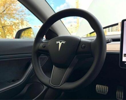 Білий Тесла Модель 3, об'ємом двигуна 0 л та пробігом 68 тис. км за 12300 $, фото 10 на Automoto.ua
