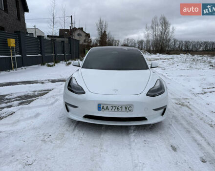 Белый Тесла Модель 3, объемом двигателя 0 л и пробегом 48 тыс. км за 22000 $, фото 9 на Automoto.ua