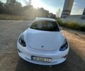 Белый Тесла Модель 3, объемом двигателя 0 л и пробегом 90 тыс. км за 22699 $, фото 19 на Automoto.ua