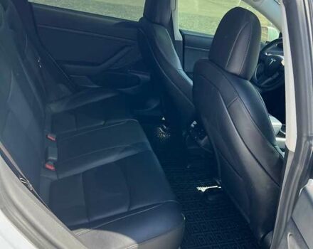 Тесла Модель 3 2021 в Харькове на Automoto.ua Белый Тесла Модель 3, объемом двигателя 0 л и пробегом 167 тыс. км за 18900 $, фото 12 на Automoto.ua