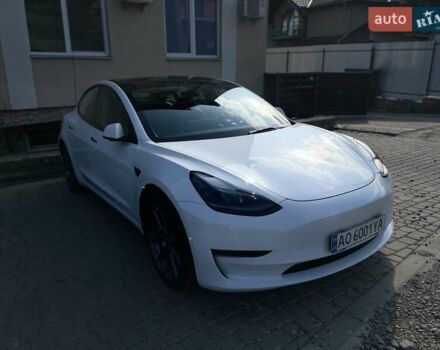 Белый Тесла Модель 3, объемом двигателя 0 л и пробегом 152 тыс. км за 20700 $, фото 6 на Automoto.ua