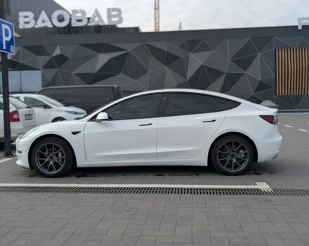 Тесла Модель 3 2021 в Луцке на Automoto.ua Белый Тесла Модель 3, объемом двигателя 0 л и пробегом 170 тыс. км за 17000 $, фото 23 на Automoto.ua