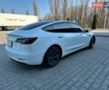 Білий Тесла Модель 3, об'ємом двигуна 0 л та пробігом 60 тис. км за 17000 $, фото 7 на Automoto.ua