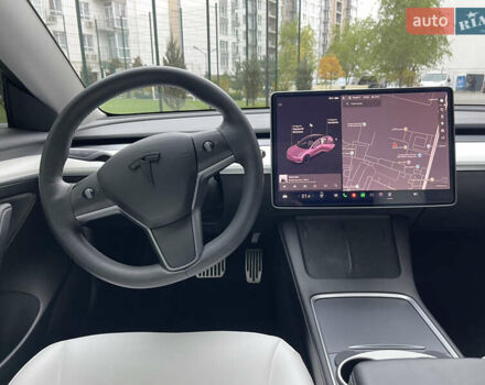 Тесла Модель 3 2021 у Дніпро (Дніпропетровську) на Automoto.ua Білий Тесла Модель 3, об'ємом двигуна 0 л та пробігом 37 тис. км за 18900 $, фото 8 на Automoto.ua