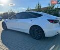 Белый Тесла Модель 3, объемом двигателя 0 л и пробегом 75 тыс. км за 21600 $, фото 6 на Automoto.ua