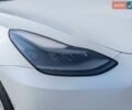 Білий Тесла Модель 3, об'ємом двигуна 0 л та пробігом 164 тис. км за 18499 $, фото 43 на Automoto.ua