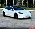 Белый Тесла Модель 3, объемом двигателя 0 л и пробегом 50 тыс. км за 18000 $, фото 1 на Automoto.ua