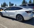 Білий Тесла Модель 3, об'ємом двигуна 0 л та пробігом 62 тис. км за 4900 $, фото 1 на Automoto.ua