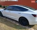 Білий Тесла Модель 3, об'ємом двигуна 0 л та пробігом 84 тис. км за 23000 $, фото 2 на Automoto.ua