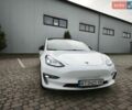 Белый Тесла Модель 3, объемом двигателя 0 л и пробегом 71 тыс. км за 19999 $, фото 2 на Automoto.ua