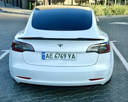 Белый Тесла Модель 3, объемом двигателя 0 л и пробегом 188 тыс. км за 16800 $, фото 9 на Automoto.ua