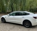 Белый Тесла Модель 3, объемом двигателя 0 л и пробегом 110 тыс. км за 18000 $, фото 7 на Automoto.ua