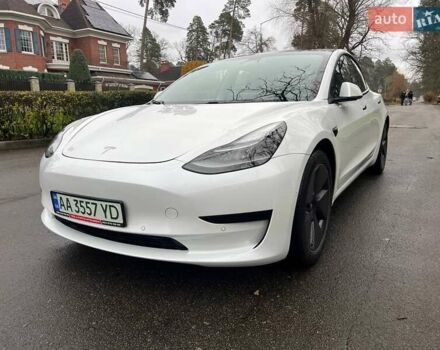 Білий Тесла Модель 3, об'ємом двигуна 0 л та пробігом 154 тис. км за 13999 $, фото 17 на Automoto.ua