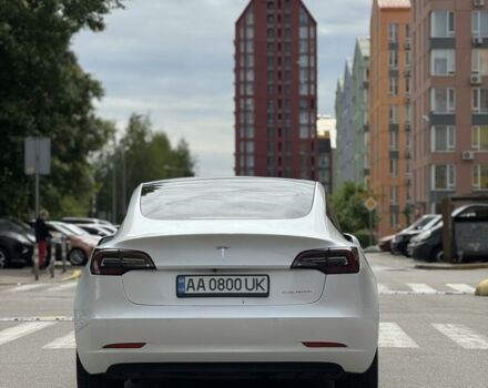 Белый Тесла Модель 3, объемом двигателя 0 л и пробегом 217 тыс. км за 15000 $, фото 5 на Automoto.ua