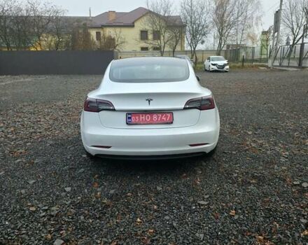 Білий Тесла Модель 3, об'ємом двигуна 0 л та пробігом 171 тис. км за 14200 $, фото 3 на Automoto.ua