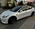 Білий Тесла Модель 3, об'ємом двигуна 0 л та пробігом 80 тис. км за 16500 $, фото 1 на Automoto.ua