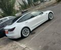 Білий Тесла Модель 3, об'ємом двигуна 0 л та пробігом 165 тис. км за 24300 $, фото 2 на Automoto.ua