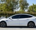 Білий Тесла Модель 3, об'ємом двигуна 0 л та пробігом 28 тис. км за 11500 $, фото 1 на Automoto.ua