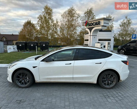 Білий Тесла Модель 3, об'ємом двигуна 0 л та пробігом 90 тис. км за 18500 $, фото 3 на Automoto.ua