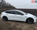 Белый Тесла Модель 3, объемом двигателя 0 л и пробегом 63 тыс. км за 19200 $, фото 1 на Automoto.ua