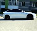 Білий Тесла Модель 3, об'ємом двигуна 0 л та пробігом 52 тис. км за 22500 $, фото 3 на Automoto.ua