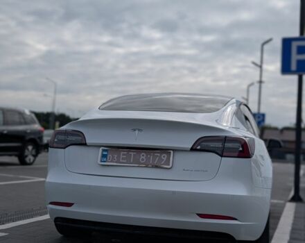 Тесла Модель 3 2021 в Луцке на Automoto.ua Белый Тесла Модель 3, объемом двигателя 0 л и пробегом 170 тыс. км за 17000 $, фото 19 на Automoto.ua