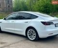Белый Тесла Модель 3, объемом двигателя 0 л и пробегом 152 тыс. км за 18900 $, фото 6 на Automoto.ua
