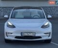 Белый Тесла Модель 3, объемом двигателя 0 л и пробегом 105 тыс. км за 17999 $, фото 1 на Automoto.ua