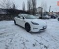 Белый Тесла Модель 3, объемом двигателя 0 л и пробегом 64 тыс. км за 22500 $, фото 1 на Automoto.ua