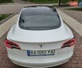 Белый Тесла Модель 3, объемом двигателя 0 л и пробегом 25 тыс. км за 29000 $, фото 22 на Automoto.ua