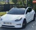 Білий Тесла Модель 3, об'ємом двигуна 0 л та пробігом 120 тис. км за 13900 $, фото 1 на Automoto.ua