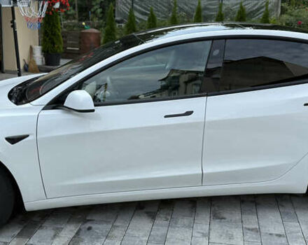 Білий Тесла Модель 3, об'ємом двигуна 0 л та пробігом 32 тис. км за 26900 $, фото 13 на Automoto.ua