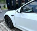 Белый Тесла Модель 3, объемом двигателя 55 л и пробегом 75 тыс. км за 16300 $, фото 2 на Automoto.ua
