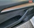 Белый Тесла Модель 3, объемом двигателя 0 л и пробегом 51 тыс. км за 23500 $, фото 22 на Automoto.ua