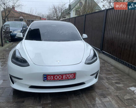 Белый Тесла Модель 3, объемом двигателя 0 л и пробегом 60 тыс. км за 19000 $, фото 5 на Automoto.ua