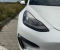 Білий Тесла Модель 3, об'ємом двигуна 0 л та пробігом 56 тис. км за 22500 $, фото 4 на Automoto.ua