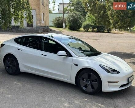Білий Тесла Модель 3, об'ємом двигуна 0 л та пробігом 35 тис. км за 16700 $, фото 12 на Automoto.ua